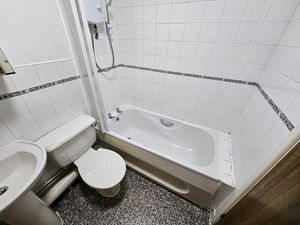 Photo 6- click for photo gallery